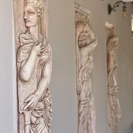 Class Hotel Ксамил Екстериор снимка