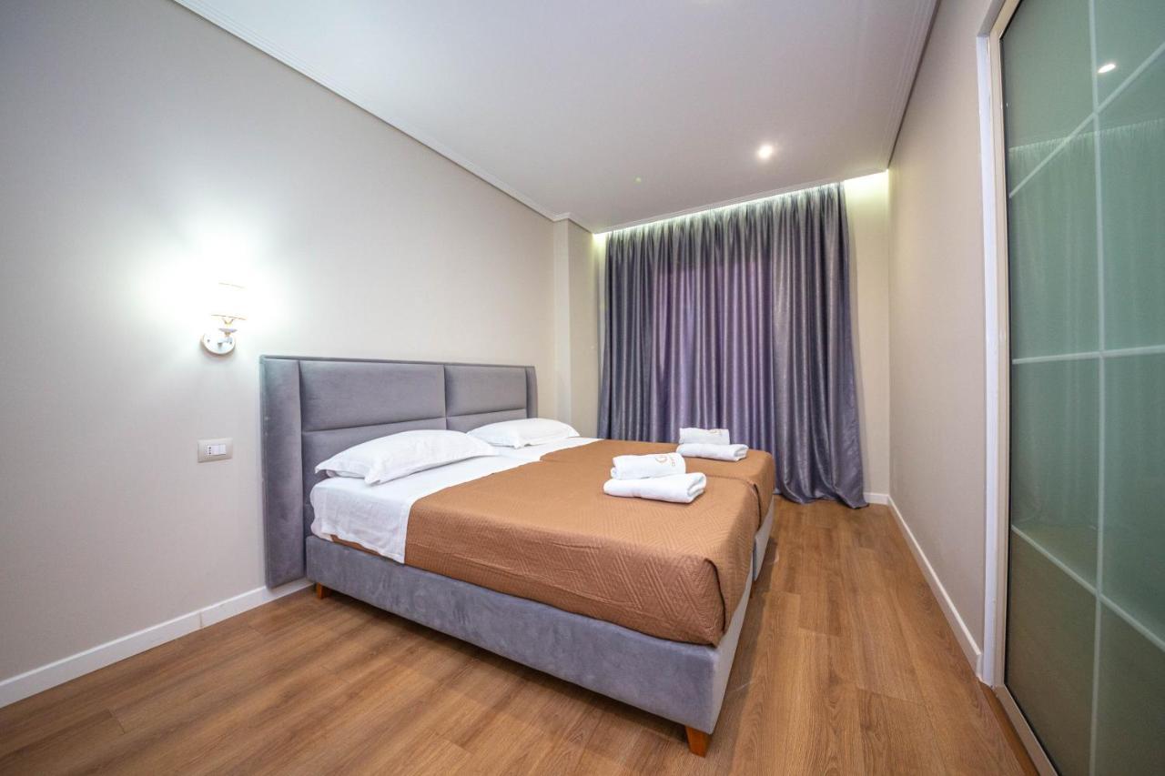 Class Hotel Ксамил Екстериор снимка